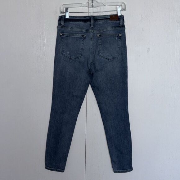 Judy Blue stretchy skinny woman’s jeans 5 pockets distressed size 5/27. - Picture 4 of 10